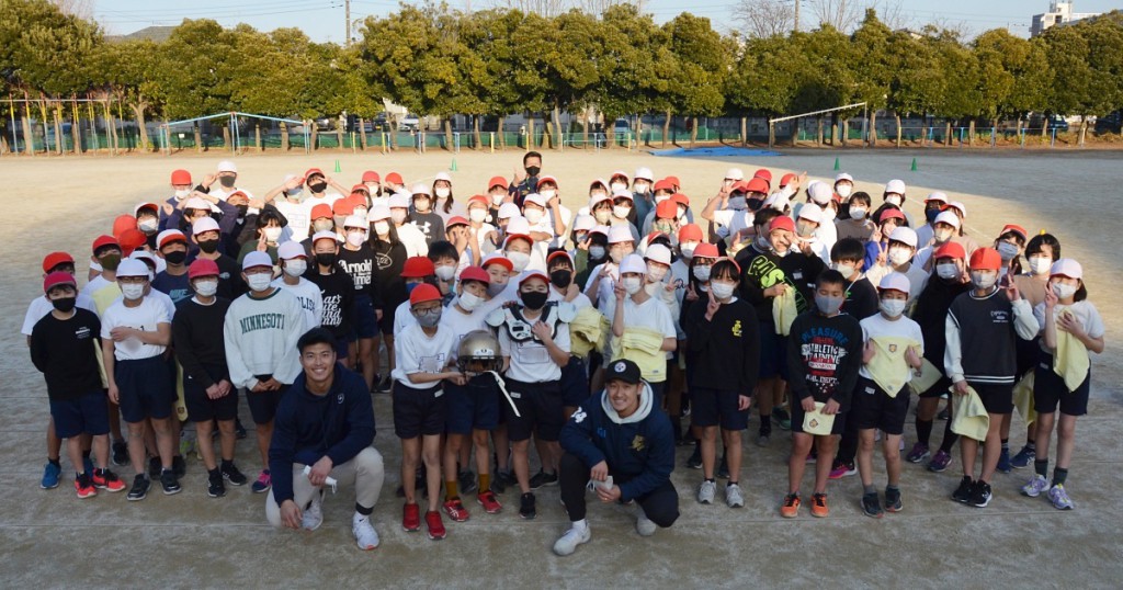 松戸市立柿ノ木台小学校でフラッグフットボールの授業を行いました OBIC SEAGULLS